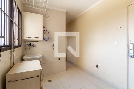 Apartamento à venda com 168m², 3 quartos e 2 vagasÁrea de Serviço