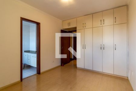 Apartamento à venda com 168m², 3 quartos e 2 vagasSuíte 3