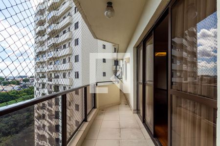 Apartamento à venda com 168m², 3 quartos e 2 vagasVaranda