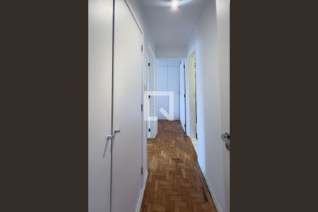 Apartamento à venda com 150m², 2 quartos e 1 vagaCorredor
