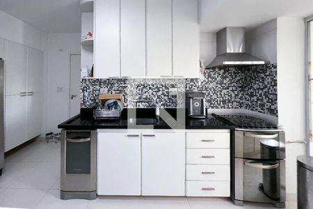 Apartamento à venda com 150m², 2 quartos e 1 vagaCozinha