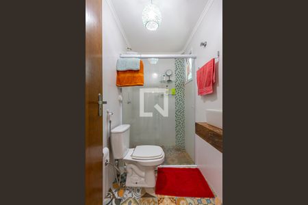 Apartamento à venda com 130m², 3 quartos e 2 vagas Apartamento à venda com 130m², 3 quartos e 2 vagasBanheiro da Suite