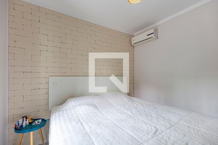 Apartamento à venda com 130m², 3 quartos e 2 vagas Apartamento à venda com 130m², 3 quartos e 2 vagasSuite