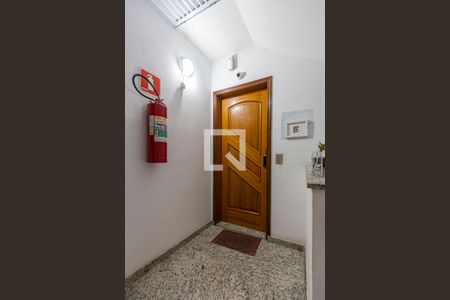 Apartamento à venda com 130m², 3 quartos e 2 vagas Apartamento à venda com 130m², 3 quartos e 2 vagasAcesso Imóvel