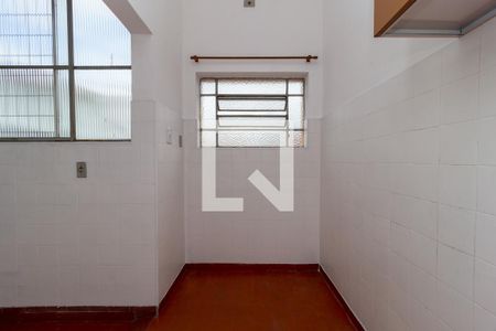 Apartamento à venda com 85m², 3 quartos e 2 vagas Apartamento à venda com 85m², 3 quartos e 2 vagasÁrea de Serviço