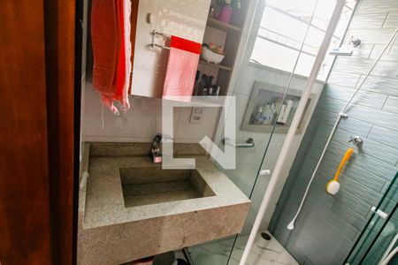 Casa à venda com 100m², 2 quartos e 1 vagaBanheiro da Suíte
