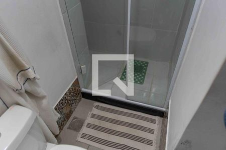 Apartamento à venda com 80m², 2 quartos e sem vagaBanheiro da Suíte