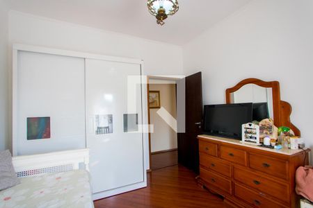 Casa à venda com 218m², 3 quartos e 3 vagasQuarto 2 - Suíte