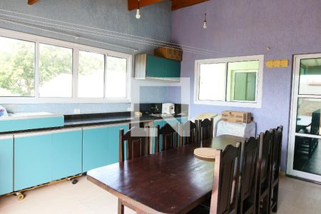 Apartamento à venda com 134m², 2 quartos e 2 vagas Apartamento à venda com 134m², 2 quartos e 2 vagasChurrasqueira