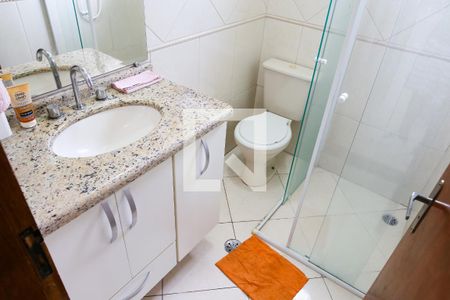 Apartamento à venda com 134m², 2 quartos e 2 vagas Apartamento à venda com 134m², 2 quartos e 2 vagasBanheiro da Suite