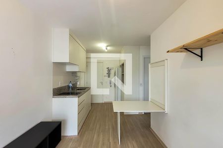 Sala de kitnet/studio para alugar com 1 quarto, 32m² em Liberdade, São Paulo