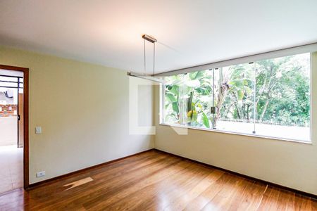 Casa à venda com 430m², 4 quartos e 4 vagasSala de jantar