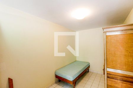 Casa à venda com 430m², 4 quartos e 4 vagasQuarto de Serviço