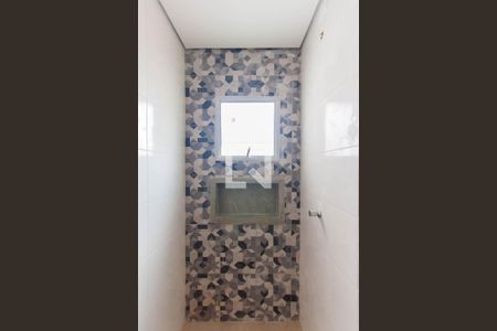 Banheiro de apartamento para alugar com 1 quarto, 35m² em Vila Elze, São Paulo