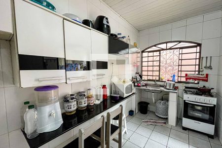 Casa à venda com 280m², 4 quartos e sem vagaEdícula 