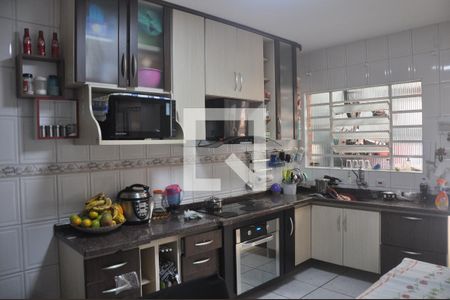 Casa à venda com 70m², 2 quartos e 2 vagasCozinha