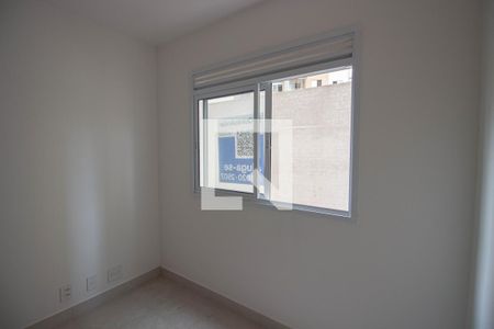 Sala - cozinha de apartamento para alugar com 2 quartos, 38m² em Vila Carmosina, São Paulo