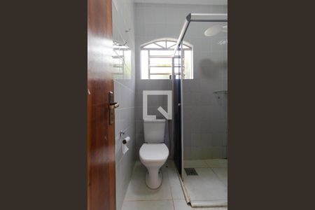 Casa para alugar com 75m², 2 quartos e 1 vagaBanheiro