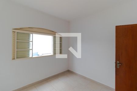 Casa para alugar com 75m², 2 quartos e 1 vagaQuarto 01