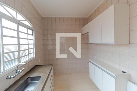 Casa para alugar com 75m², 2 quartos e 1 vagaCozinha