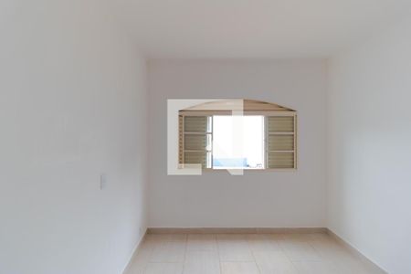 Casa para alugar com 75m², 2 quartos e 1 vagaQuarto 01