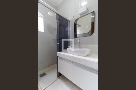 Casa para alugar com 75m², 2 quartos e 1 vagaBanheiro