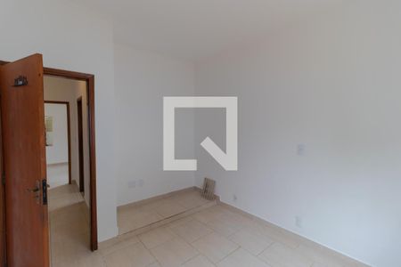 Casa para alugar com 75m², 2 quartos e 1 vagaQuarto 01