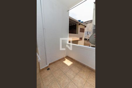 Apartamento para alugar com 52m², 2 quartos e sem vagaÁrea de Serviço