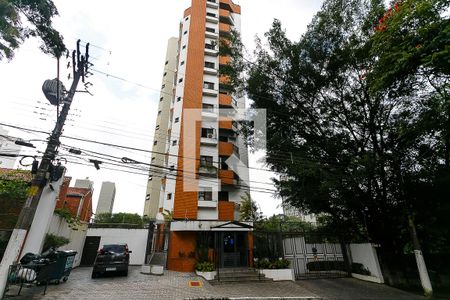 Apartamento à venda com 120m², 3 quartos e 2 vagas Apartamento à venda com 120m², 3 quartos e 2 vagasFachada