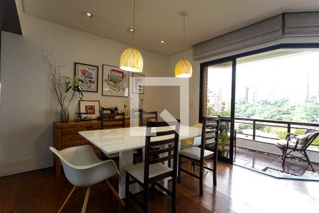 sala  de apartamento à venda com 3 quartos, 120m² em Vila Suzana, São Paulo