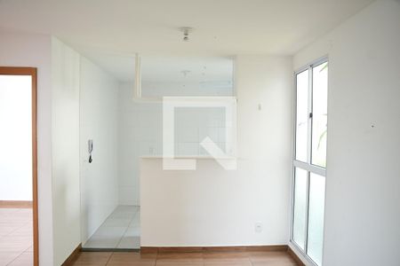 Sala de apartamento para alugar com 2 quartos, 40m² em Lajeado, Cotia