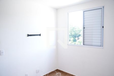 Quarto 1  de apartamento para alugar com 2 quartos, 40m² em Lajeado, Cotia