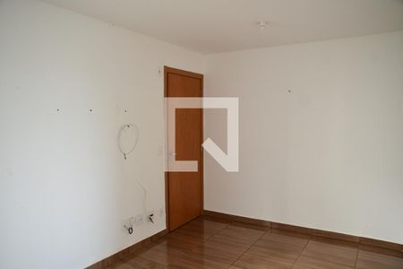 Sala de apartamento para alugar com 2 quartos, 40m² em Lajeado, Cotia