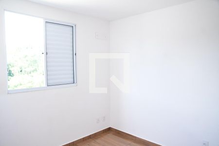 Quarto 1  de apartamento para alugar com 2 quartos, 40m² em Lajeado, Cotia