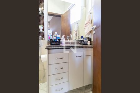 Apartamento à venda com 175m², 3 quartos e 3 vagasBanheiro da suíte 