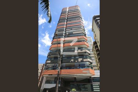 Apartamento para alugar com 131m², 3 quartos e 2 vagasFachada