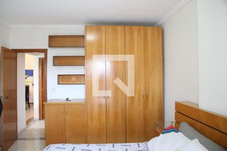 Apartamento para alugar com 131m², 3 quartos e 2 vagasQuarto 2