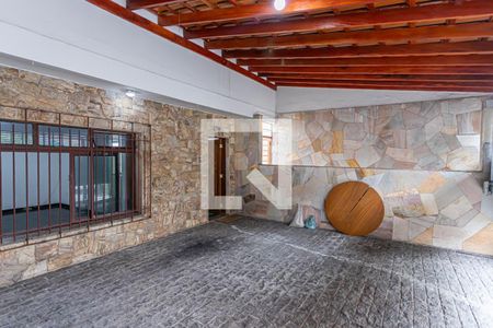 Casa à venda com 270m², 4 quartos e 2 vagasGaragem