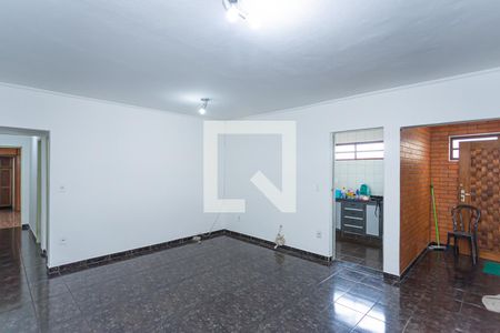 Sala de casa à venda com 4 quartos, 270m² em Vila Pereira Barreto, São Paulo