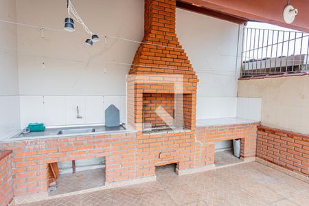 Casa à venda com 270m², 4 quartos e 2 vagas Casa à venda com 270m², 4 quartos e 2 vagasQuintal 2 e churrasqueira