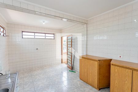 Casa à venda com 270m², 4 quartos e 2 vagas Casa à venda com 270m², 4 quartos e 2 vagasCozinha