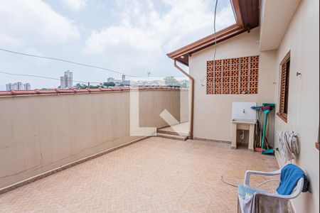 Casa à venda com 270m², 4 quartos e 2 vagas Casa à venda com 270m², 4 quartos e 2 vagasÁrea de serviço e quintal