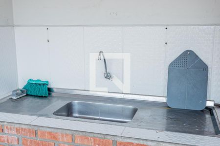 Casa à venda com 270m², 4 quartos e 2 vagas Casa à venda com 270m², 4 quartos e 2 vagasQuintal 2 e churrasqueira