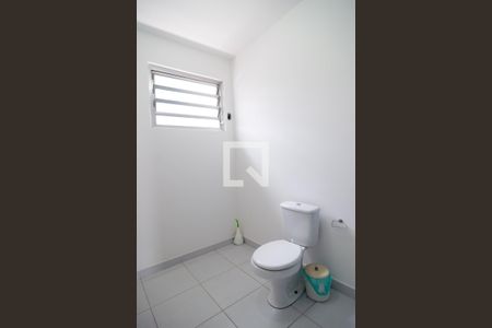 Banheiro Social de casa à venda com 3 quartos, 126m² em Itaim Bibi, São Paulo