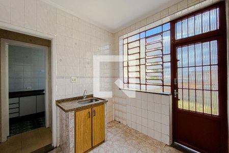 Casa para alugar com 120m², 4 quartos e sem vaga Casa para alugar com 120m², 4 quartos e sem vagaCozinha