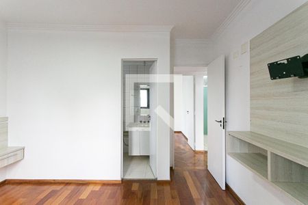 Apartamento à venda com 75m², 3 quartos e 1 vaga Apartamento à venda com 75m², 3 quartos e 1 vagaSuíte