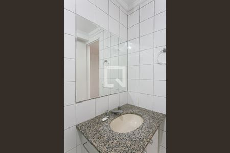 Apartamento à venda com 75m², 3 quartos e 1 vaga Apartamento à venda com 75m², 3 quartos e 1 vagaBanheiro Social