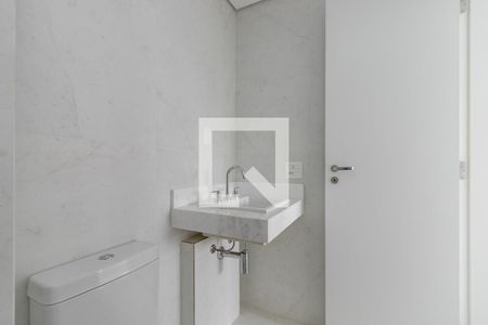 Apartamento à venda com 192m², 3 quartos e 4 vagasBanheiro da Suíte 3