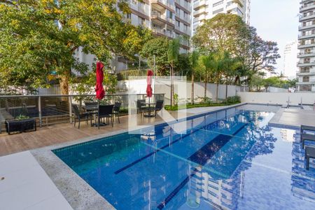 Apartamento à venda com 192m², 3 quartos e 4 vagasPiscina