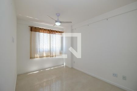 Apartamento à venda com 70m², 2 quartos e 1 vagaSuíte
